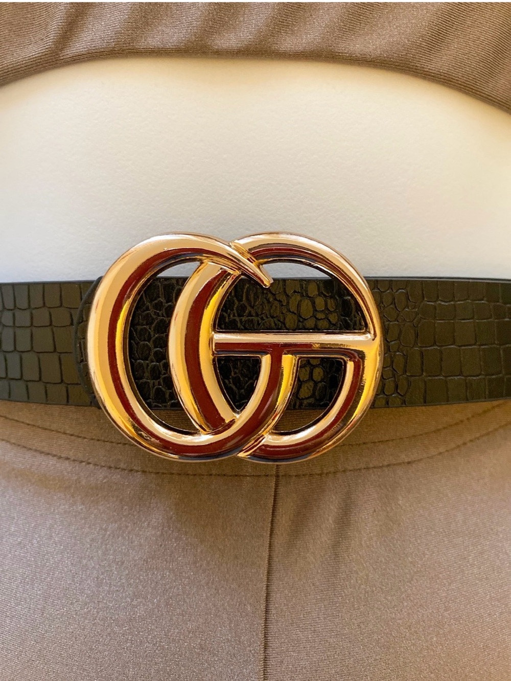 Designer-Inspired Black Croc-Embossed Belt with Gold Double-G Buckle